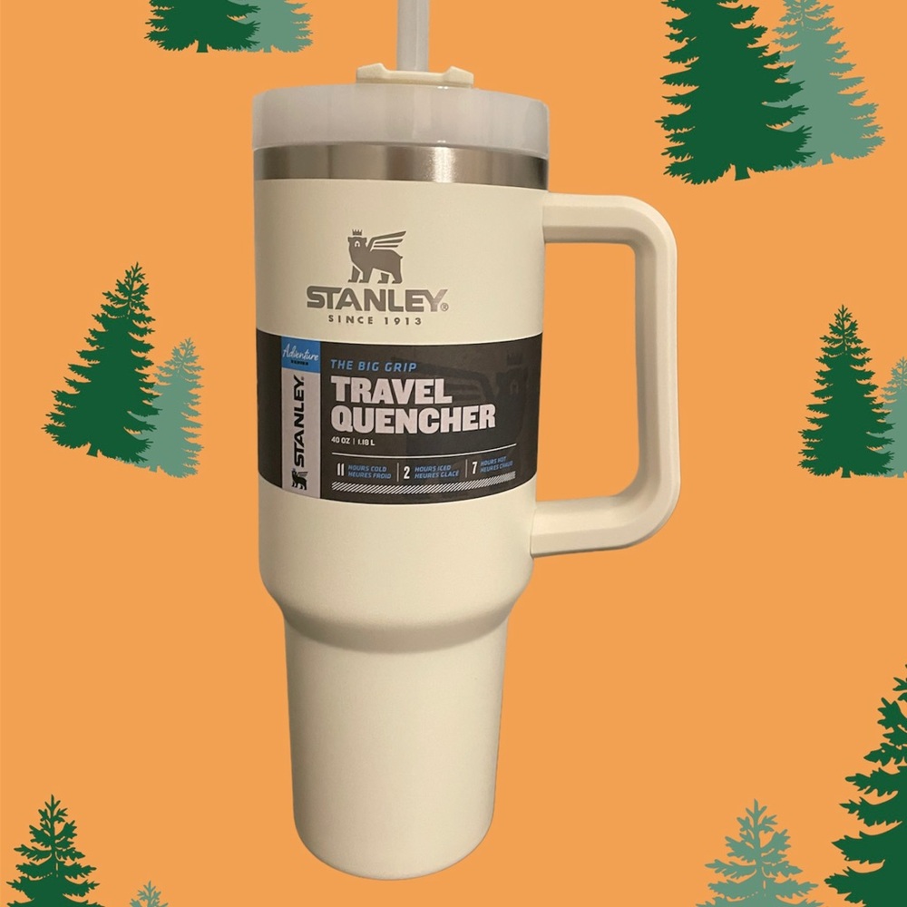 NWT STANLEY 40oz *Cream*